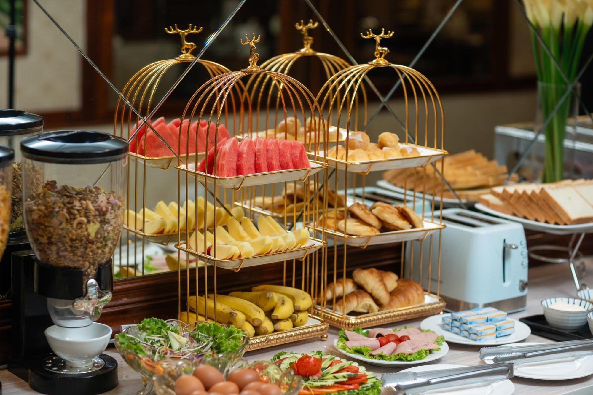 The West Hotel & Spa Hanoi Buitenkant foto