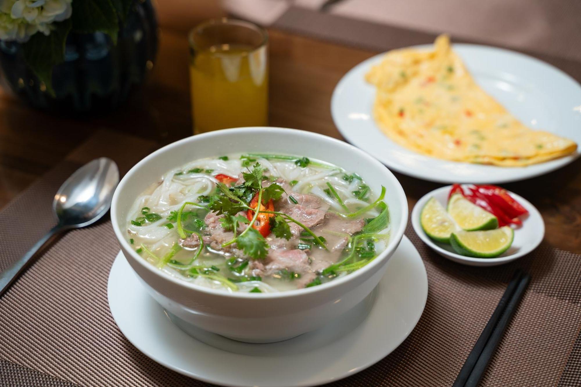 The West Hotel & Spa Hanoi Buitenkant foto